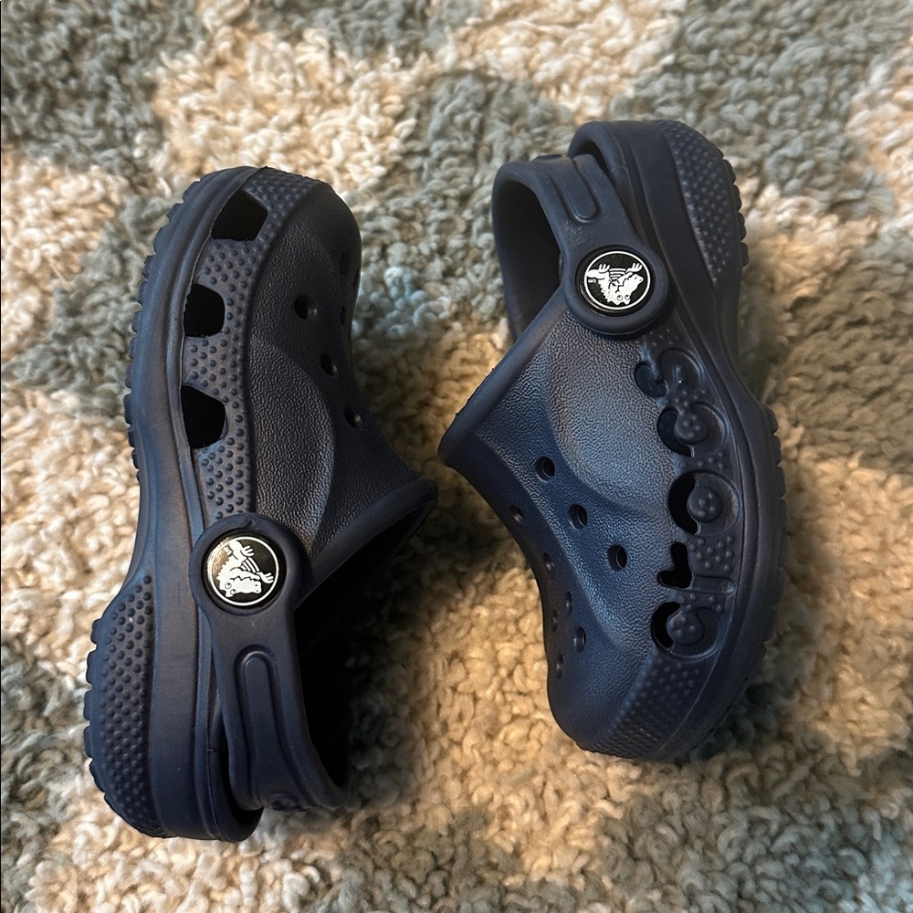 Navy Crocs - Picture 4 of 5